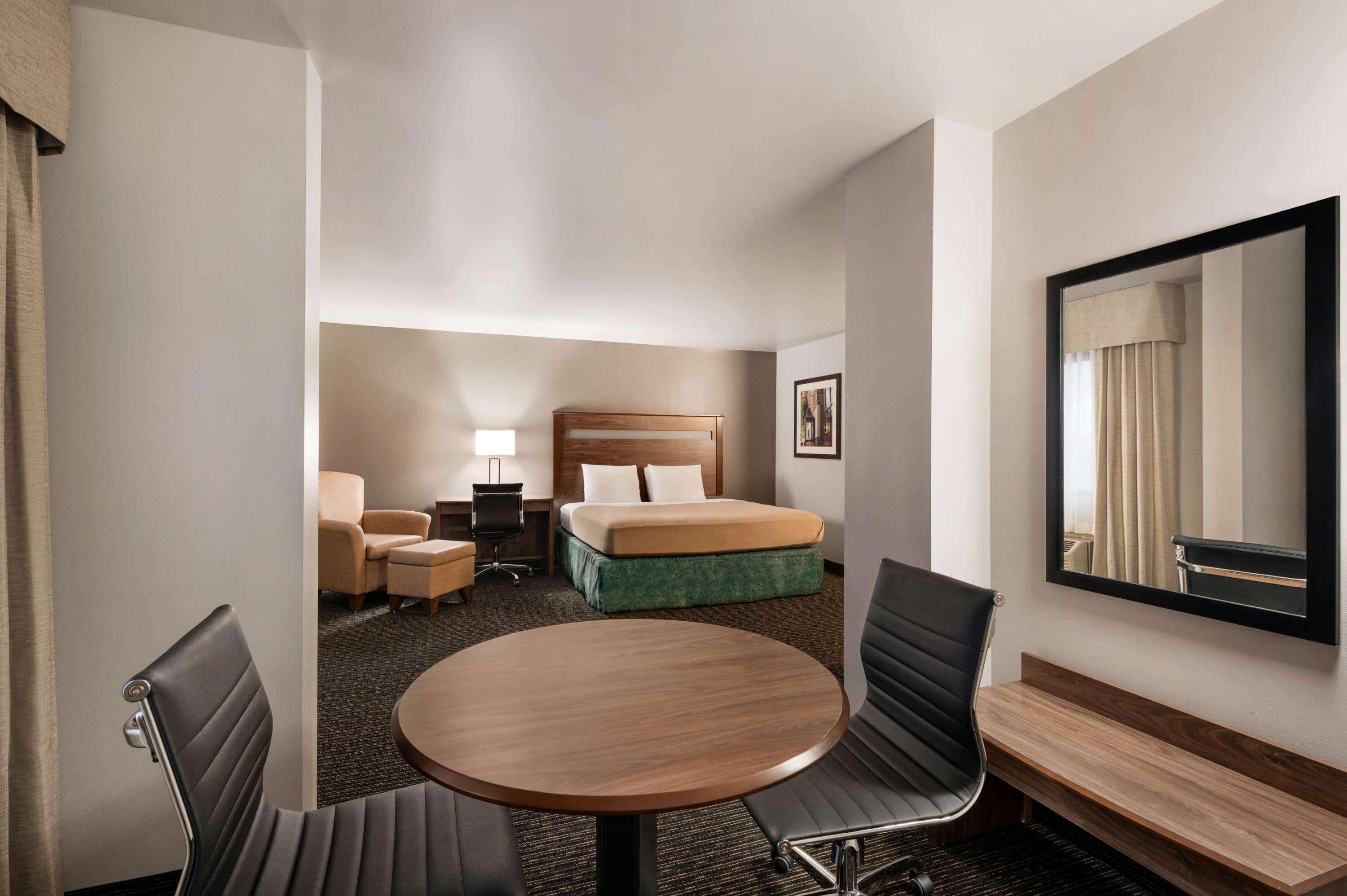 Hotel Baymont By Wyndham